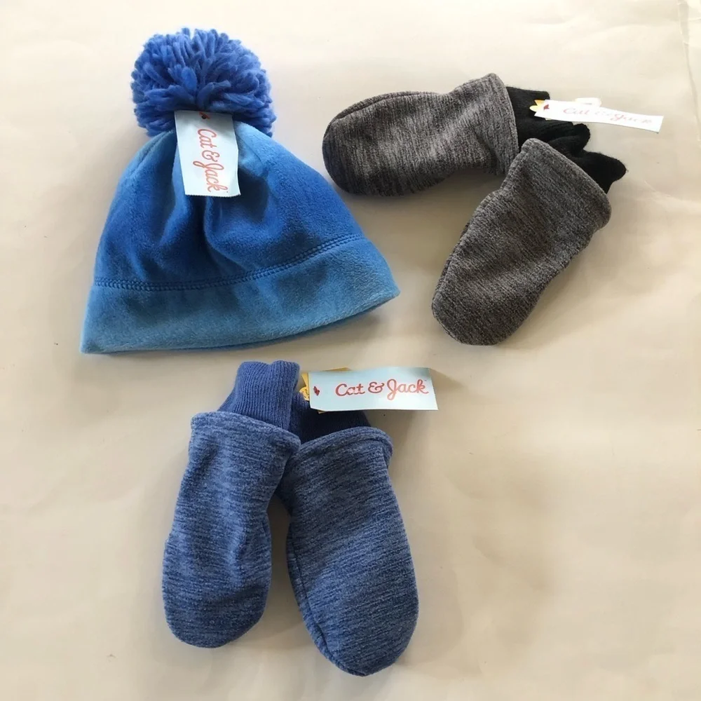 Cat & Jack Bundle Baby Fleece Ombré Pom Poms Beanie and Mittens 3 Pc Size 12/24M